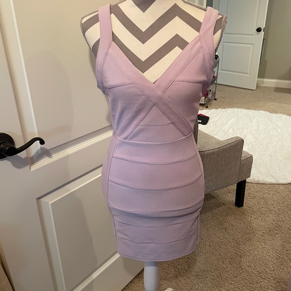 Lavender Tobi cutout bandage bodycon mini dress - Picture 2 of 4